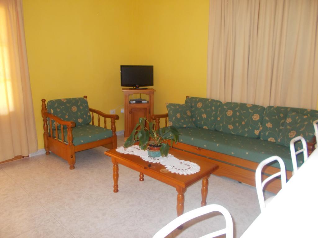 Apartamentos La Banda Плая де Сантяго Екстериор снимка