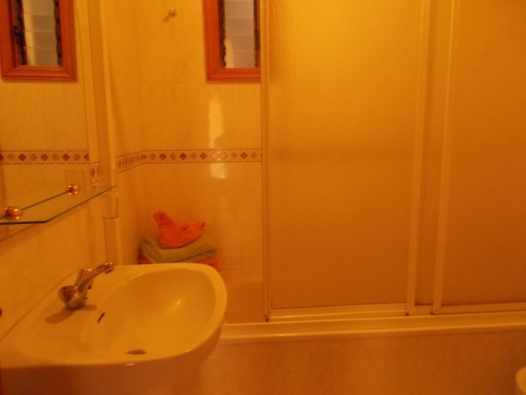 Apartamentos La Banda Плая де Сантяго Екстериор снимка
